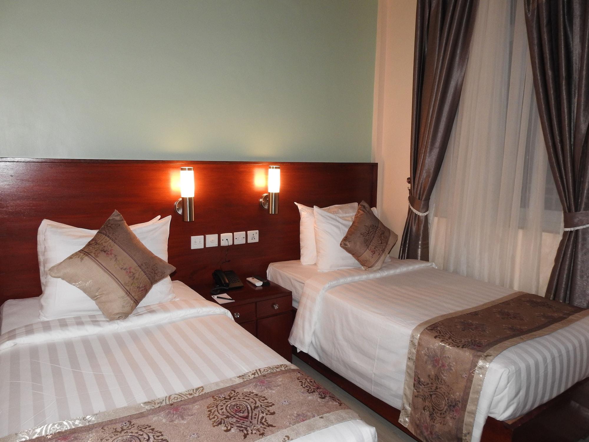 Keys Hotel Μόσι Εξωτερικό φωτογραφία
