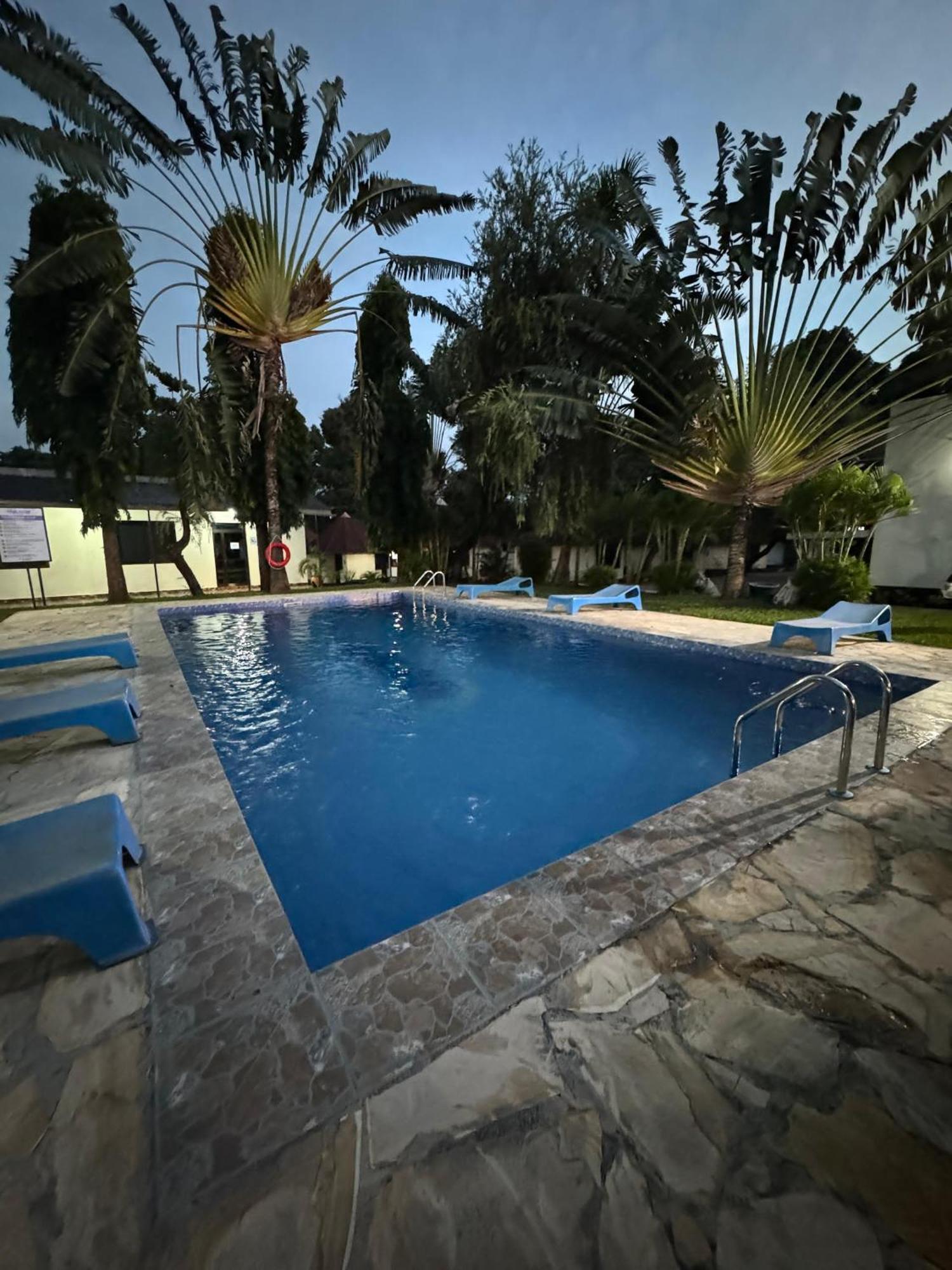 Keys Hotel Μόσι Εξωτερικό φωτογραφία
