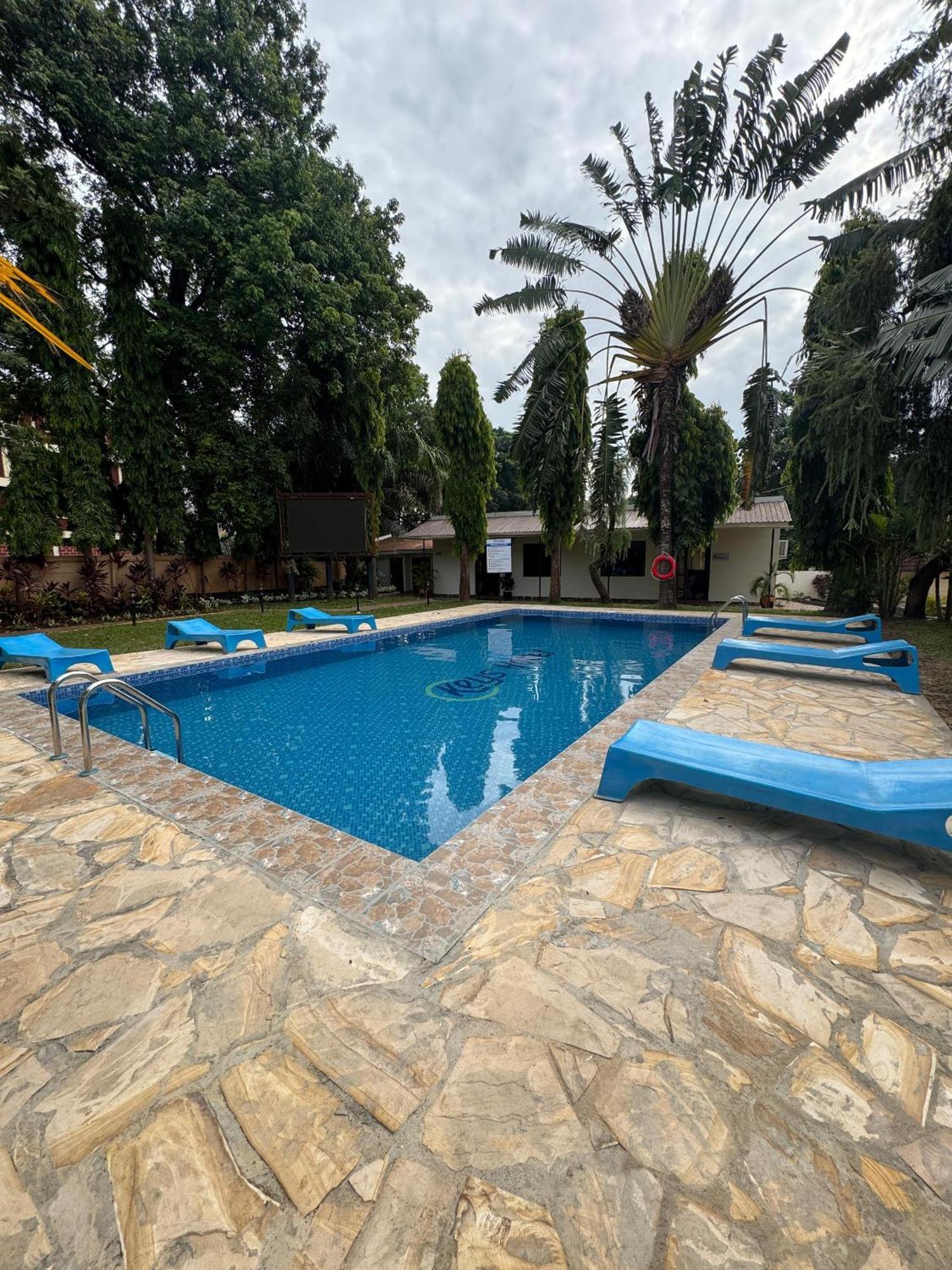 Keys Hotel Μόσι Εξωτερικό φωτογραφία