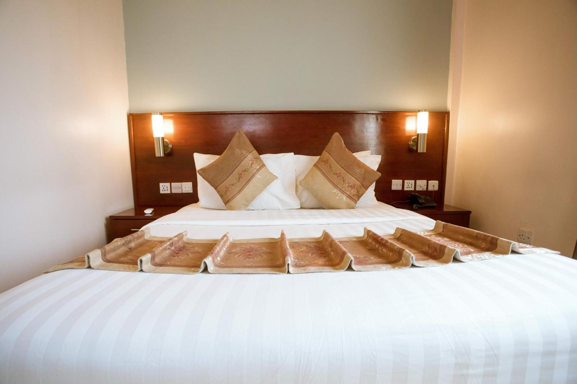 Keys Hotel Μόσι Εξωτερικό φωτογραφία