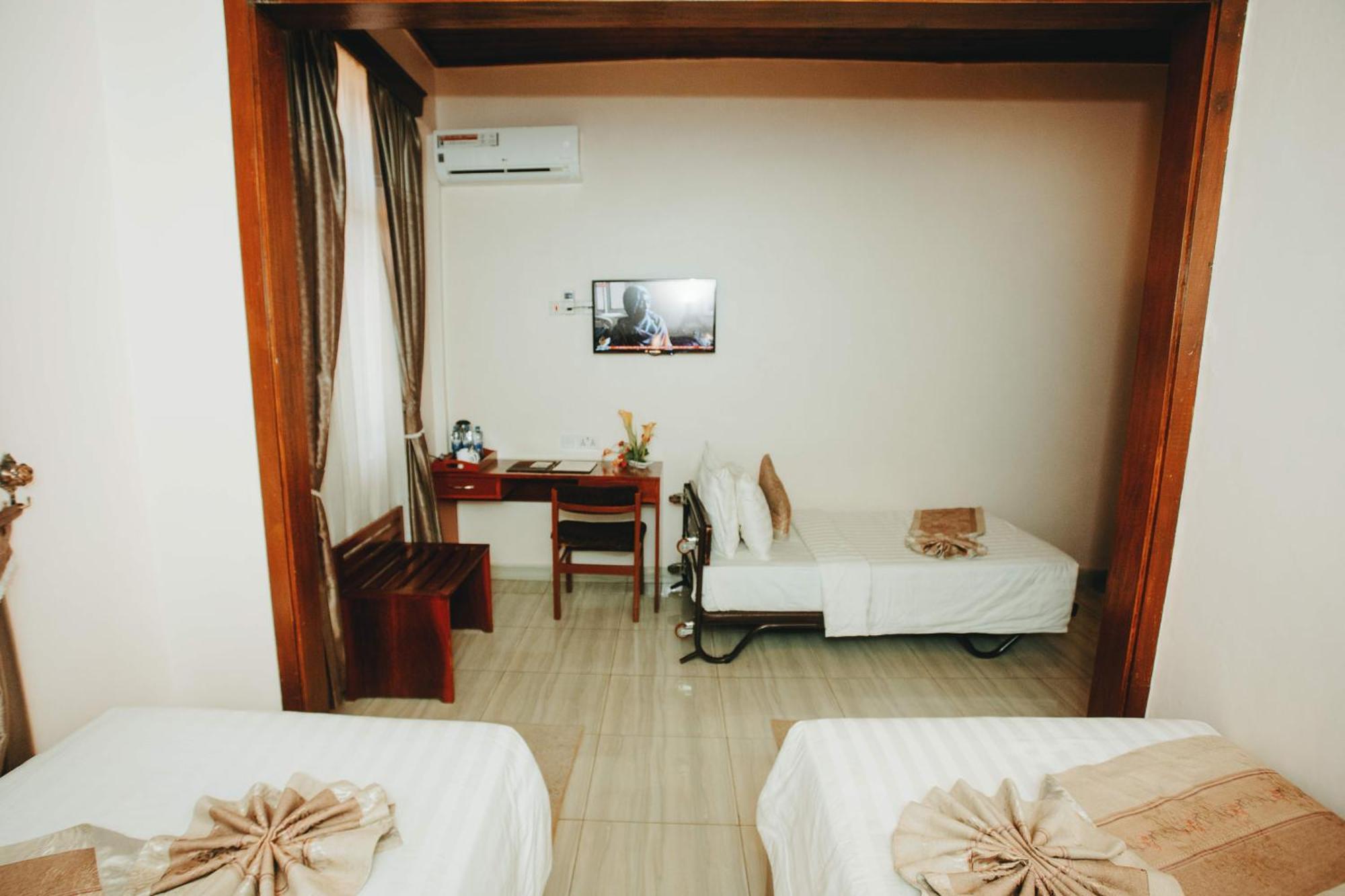 Keys Hotel Μόσι Εξωτερικό φωτογραφία